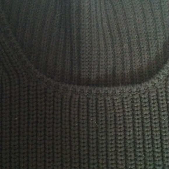 Guess Black Gold Zip Sweater Size S Outdoor Winter Fall Cozy Spring - Picture 7 of 8